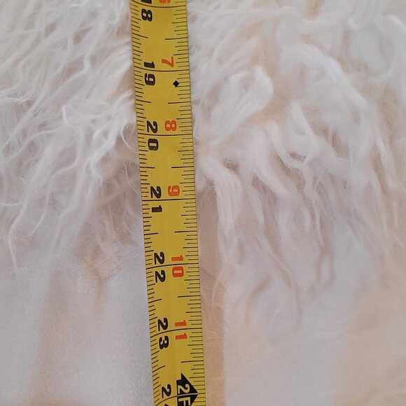 White Faux Sheep Coat/Jacket - Picture 3 of 5